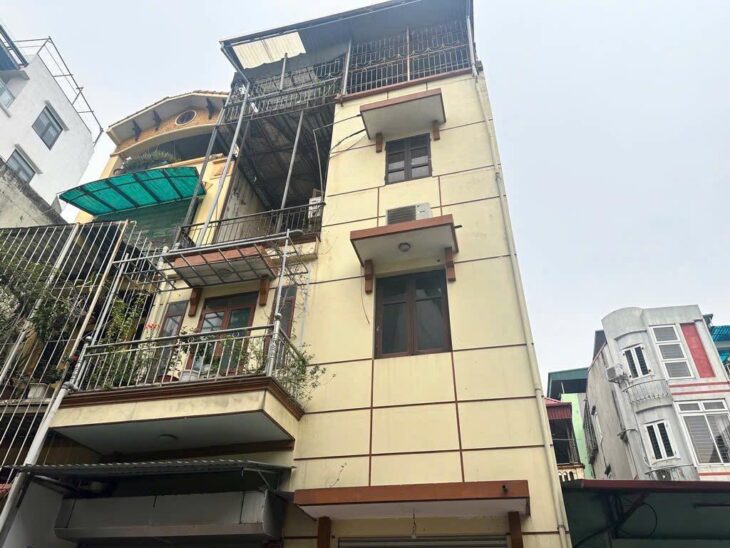 NGỌC LÂM , LONG BIÊN – NHÀ ĐẸP, LÔ GÓC, Ô TÔ TRÁNH – GARA – NGÕ THÔNG – 91M² – GIÁ TỐT