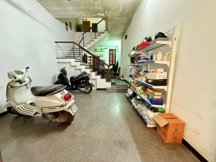 Bán nhà 60m2 5T MT 4m 24.5 tỷ phân lô mặt ngõ ôtô vỉa hè Hoàng Quốc Việt Cầu Giấy