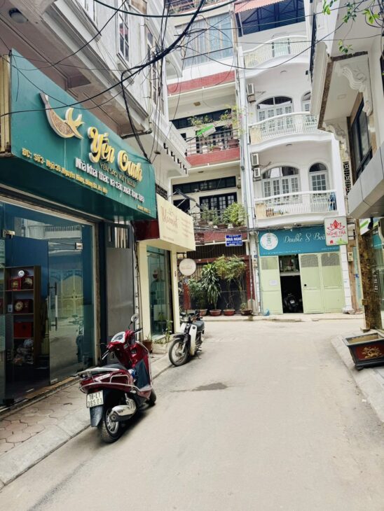 Bán nhà Phân Lô Ô tô tránh Phố Nguyên Hồng 34/36m x 4 Tầng, MT 5.2m 16.2 Tỷ,KD tốt