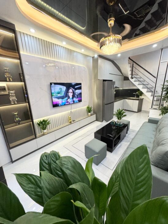 HÀNG SIÊU HIẾM KHÂM THIÊN – ĐỐNG ĐA 30m – 4 tầng – mt 3,5m. Giá 4,7 tỷ