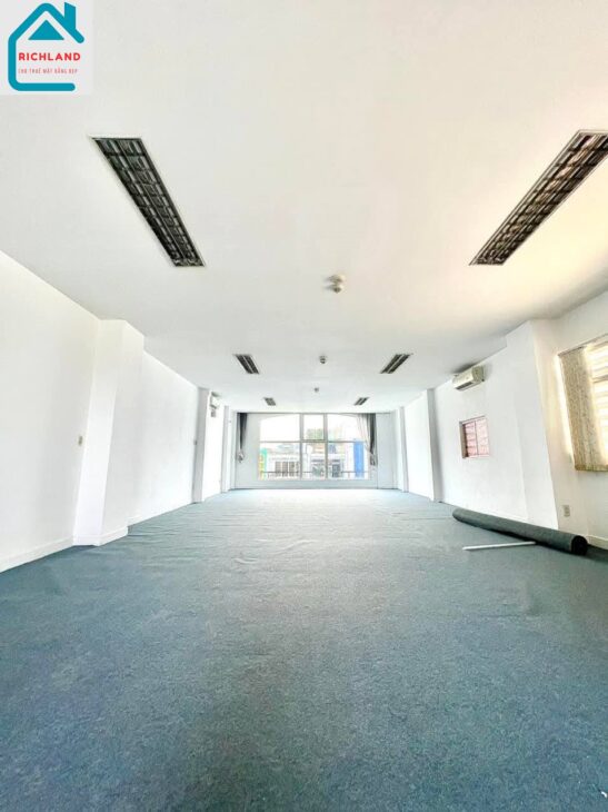 Cho thuê nhà Mặt Tiền Khánh Hội P.5 Quận 4- Diện tích: 6x18m(Trệt 7L)_Giá 179 Triệu