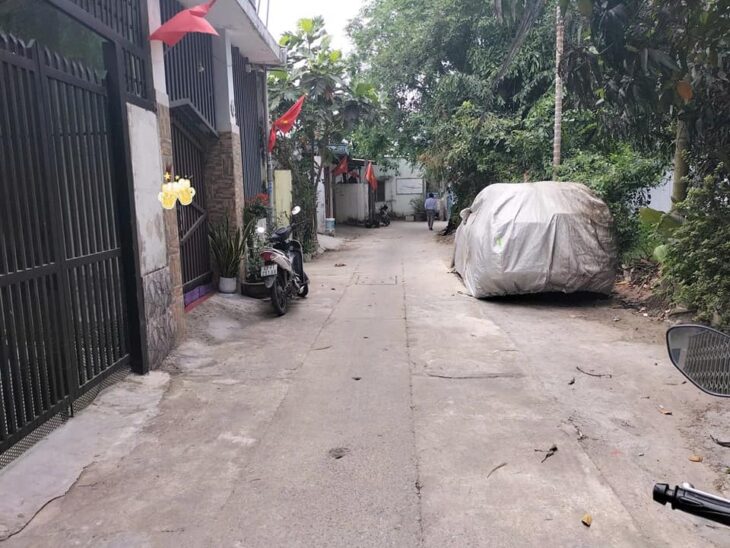 SIÊU HIẾM – NHÀ GÓC 2 MẶT KIỆT – Ô TÔ NGỦ TRONG SÂN – 100M² SAU ĐH DUY TÂN – CHỈ 2.45 TỶ