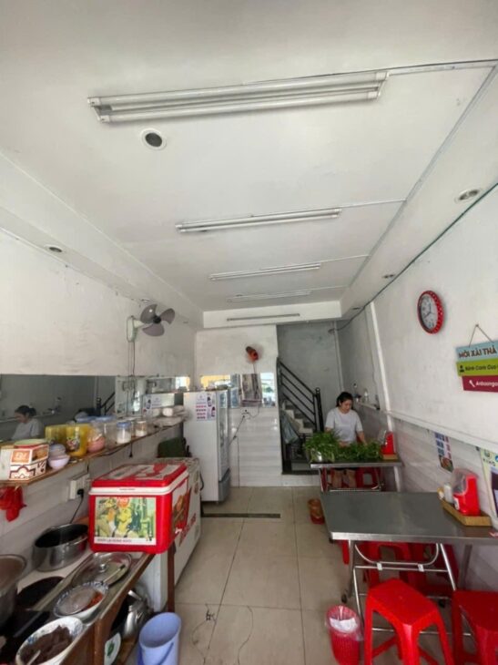 MẶT TIỀN VIP KINH DOANH ĐA NGÀNH SẦM UẤT NHẤT ĐƯỜNG NGUYỄN KIỆM PHƯỜNG 4 PHÚ NHUẬN. + ĐOẠN HỒ VĂN