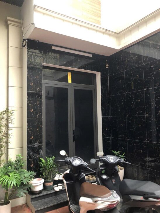 NGUYỄN VĂN CỪ – LONG BIÊN – LÔ GÓC – NGÕ Ô TÔ – NHÀ ĐẸP 5 TẦNG – Ở NGAY HOẶC KINH DOANH NHỎ