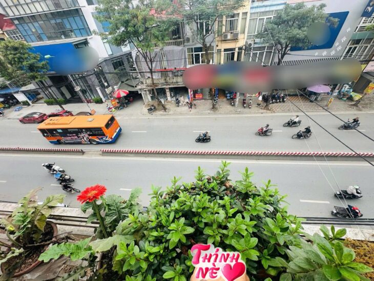 CỰC HIẾM- Mặt Phố Lạc Long Quân (Trích Sài, Võng Thị) 30/35m x 4 Tầng -18.6 Tỷ