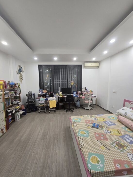 ????ĐẸP WÁ????Ngõ cực to, Nguyễn Khang 37m 5T, MT 5M, Nội thất VIP, 7.9 Tỷ