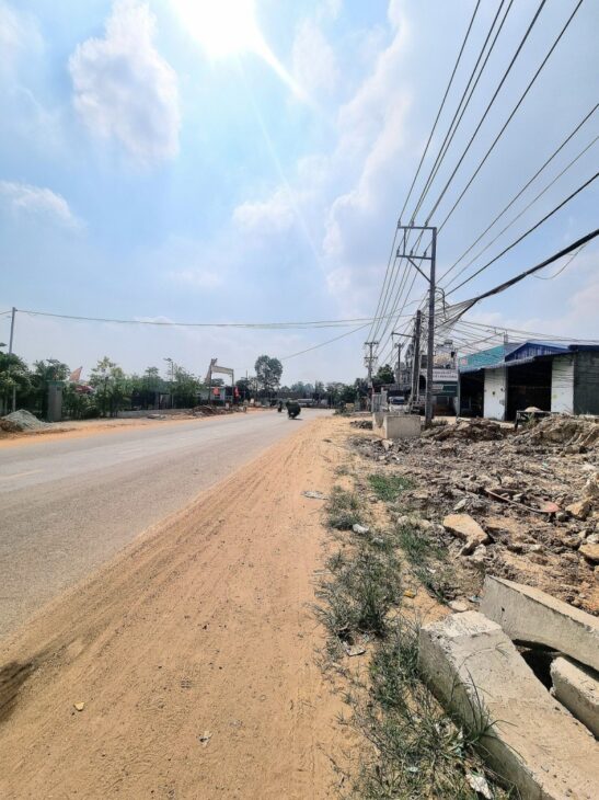 Bán đất MẶT TIỀN đường 20m Nguyễn Thị Tươi,gần KDL Hố Lang,giá rẻ