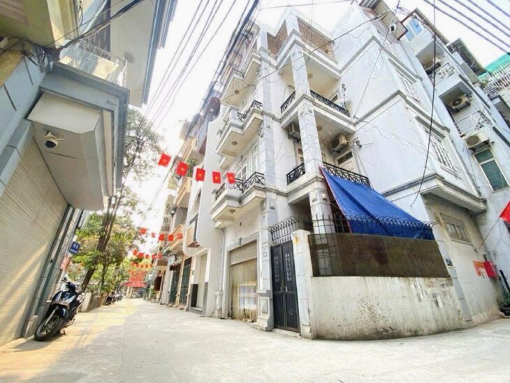 Bán nhà Lô Góc Ôtô tránh-Phạm Văn Đồng, Bắc Từ Liêm 54m/4Tầng/MT 6m chỉ 15.8 Tỷ