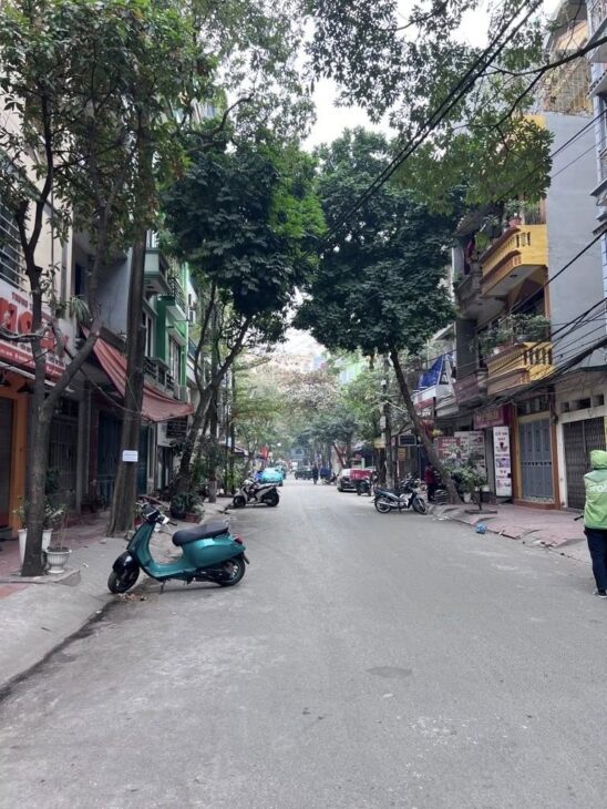 Bán nhà phân lô, vỉa hè, ô tô tránh, kinh doanh sầm uất – Đền Lừ 2, 30m2x4, 12,8 tỷ