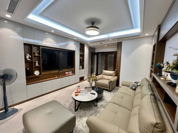 ????GIÁ NÀO CŨNG BÁN????Phùng Chí Kiên 48m 8T Ô tô, Nội thất cực đẹp, hơn 19 tỷ