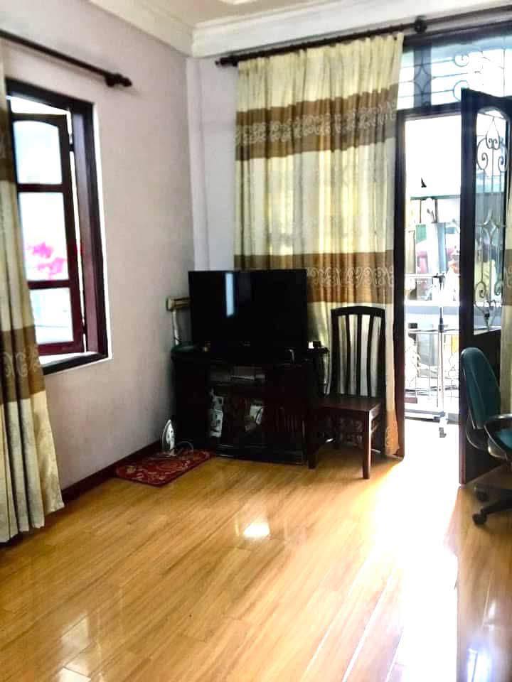 Bán nhà Ôtô tránh Phố Phạm Ngọc Thạch (Gần Vincom) 34/40m x 4Tầng chỉ 11.8 Tỷ