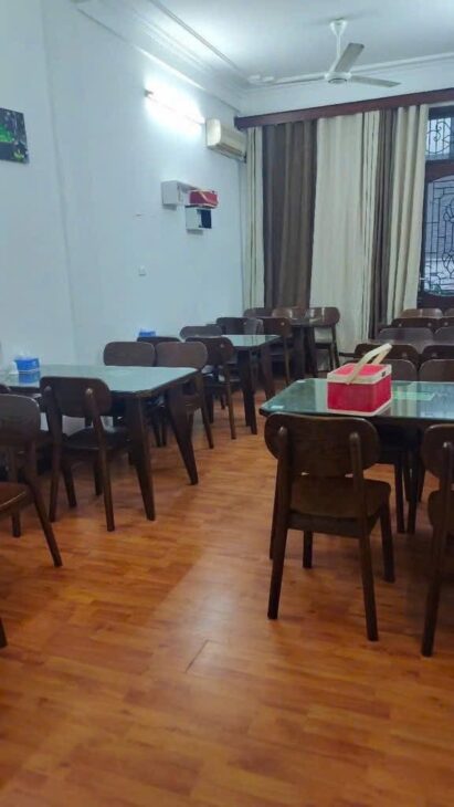 Bán nhà Ôtô tránh Phố Láng Hạ (Cạnh Hồ Hoàng Cầu) 56m/ 5Tầng 19.5 Tỷ,K.doanh