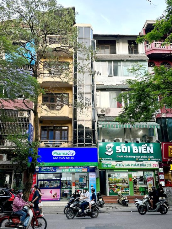 SIÊU HIẾM MẶT PHỐ VIP NGUYÊN HỒNG – KINH DOANH VỈA HÈ – MẶT RỘNG – CHO THUÊ 60 TRIỆU/THÁNG