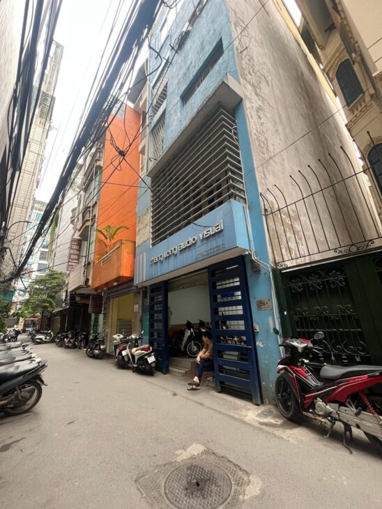 Bán nhà Ôtô tránh Phố Láng Hạ (Cạnh Hồ Hoàng Cầu) 56m/ 5Tầng 19.5 Tỷ,K.doanh