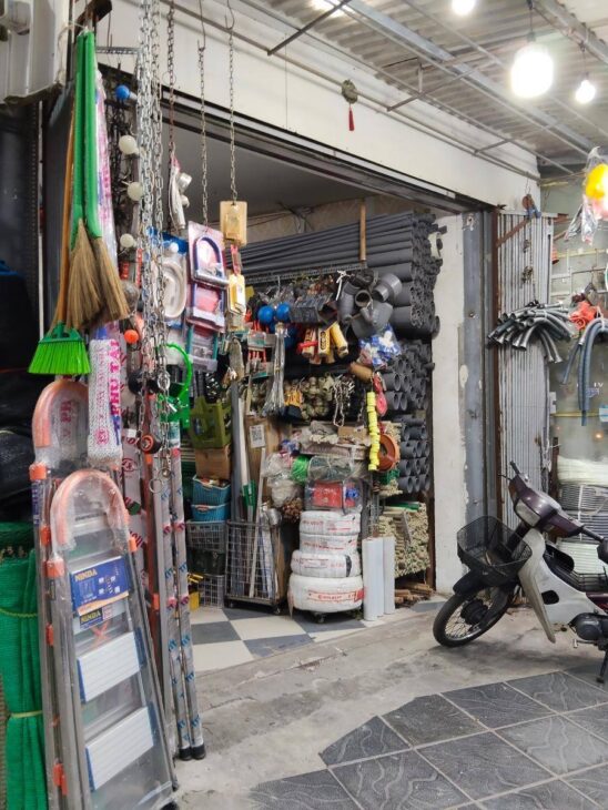 MẶT PHỐ KHUẤT DUY TIẾN 70M2 – HƠN 27 TỶ- VỈA HÈ RỘNG – KINH DOANH ĐỈNH – BÁN ĐẤT TẶNG NHÀ