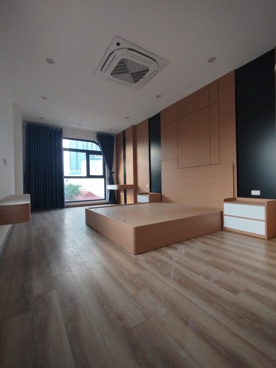 NHÀ MẶT PHỐ VỊ TRÍ VÀNG – HOÀNG VĂN THÁI – KINH DOANH ĐỈNH – VỈA HÈ MÊNH MÔNG – 39 TỶ