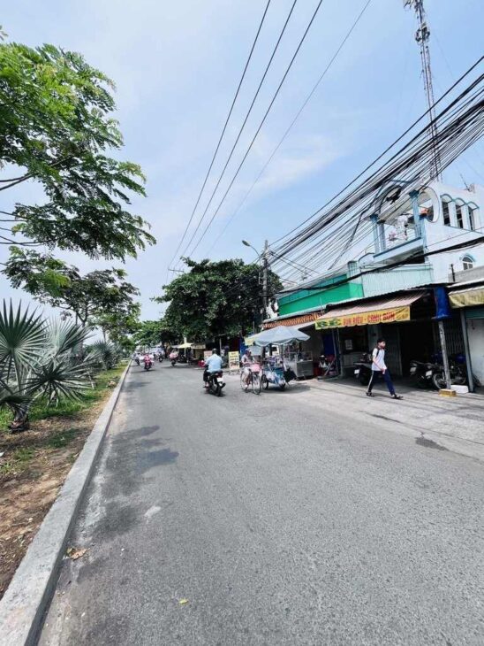 NHÀ ĐẸP Q8 MẶT TIỀN MỄ Cốc 4,3M X 28M TIỆN XÂY MỚI