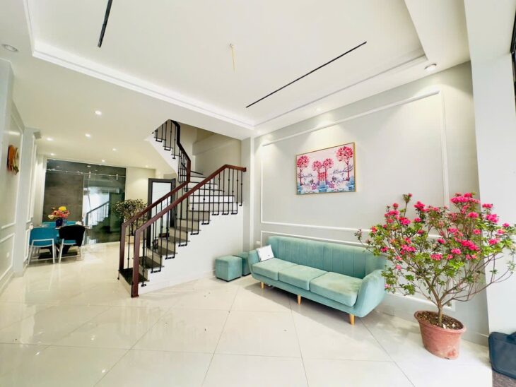 ???? BÁN NHÀ 5 TẦNG – 6 PHÒNG NGỦ – CÁCH PHỐ DƯƠNG VĂN BÉ 70M – NGÕ RỘNG BA GÁC TRÁNH XE MÁY- HÀNG