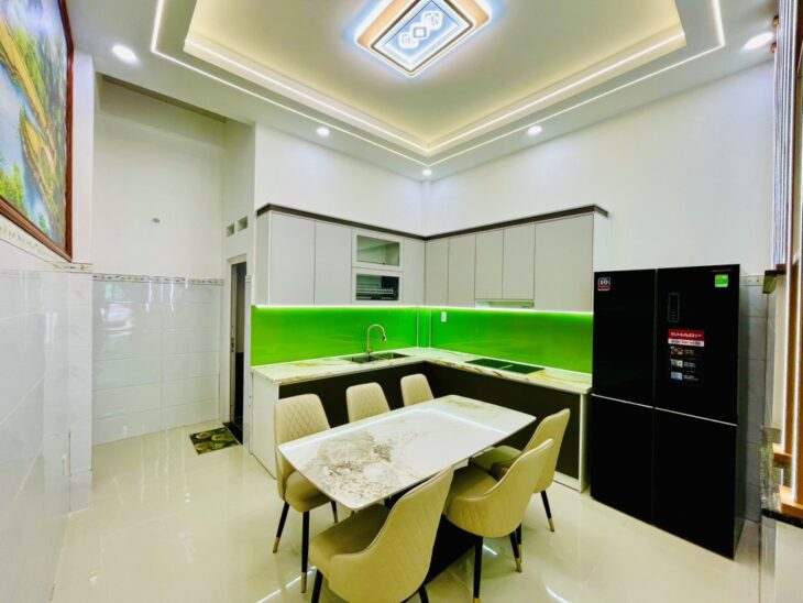 Nhà 4 tầng Full nội thất KDC Golden City 2 Tô Ngọc Vân – đường 12m – 4PN – chỉ 5.xx tỷ