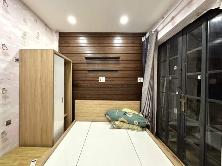HẺM Ô TÔ – CHDV 7 PN, PHAN XÍCH LONG P3 PHÚ NHUẬN – 42M2 – 4 TẦNG – 40M RA MẶT TIỀN – 9.3 TỶ