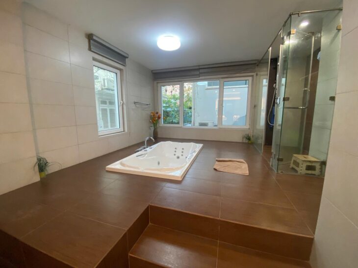 BIỆT THỰ VƯỜN ĐÀO???? 368M2 x 3T???? MT 21M???? 230 TỶ???? MẶT TIỀN KHỦNG???? KHU SIÊU VIP
