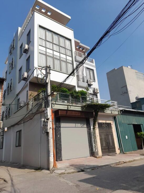 Bán nhà Hoàng Quốc Việt Phân lô- otô tránh 2thoáng 68m 5tầng 17.5tỷ