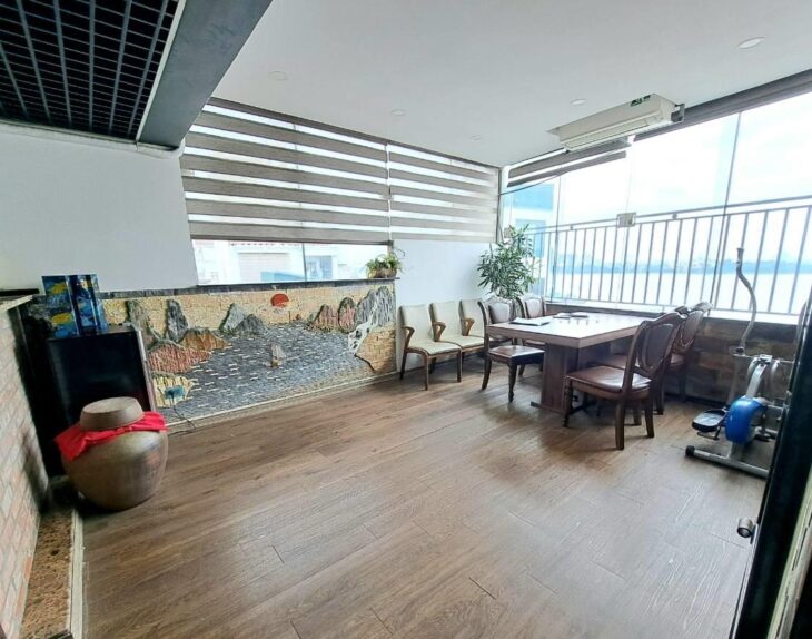 Bán nhà mặt phố Lạc Long Quân vỉa hè , kinh doanh, thang máy ,view Hồ Tây 65m 7tầng MT 6m 45tỷ