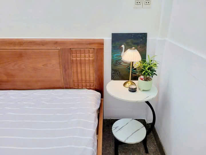 ???? CHO THUÊ NHÀ 3 TẦNG MẶT TIỀN ĐÀO DUY TỪ – GẦN CHỢ ĐÔNG BA ????