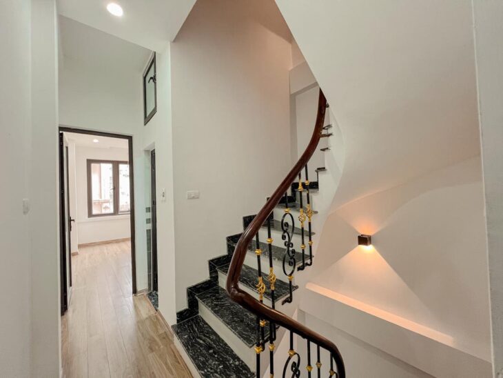 Gốc Đề – Minh Khai – Hầ Nội