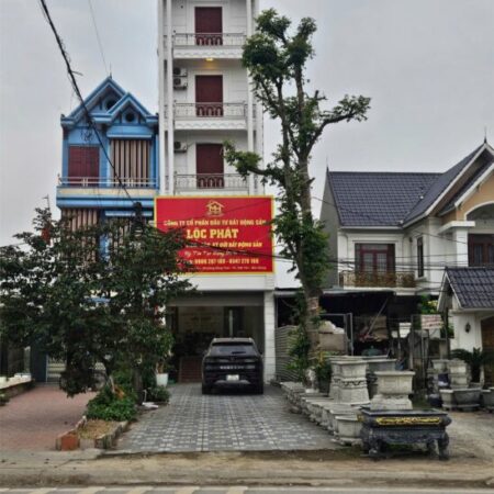 CHO THUÊ NHÀ 6 TẦNG MẶT ĐƯỜNG TỈNH LỘ 295B TRUNG TÂM THỊ XÃ VIỆT YÊN, BẮC GIANG