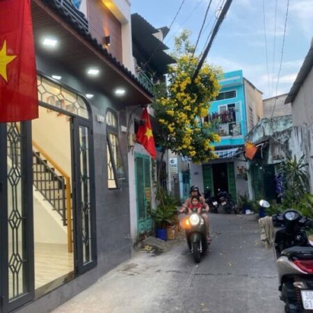 BÁN NHÀ KHU TÊN LỬA – TỈNH LỘ 10 – 36M2 – HẺM 4M – 2 TẦNG MỚI – CHỈ 3.15 TỈ