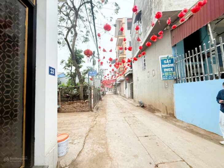 Siêu nóng: Đất Vân Côn – Hoài Đức, ô tô đỗ cửa