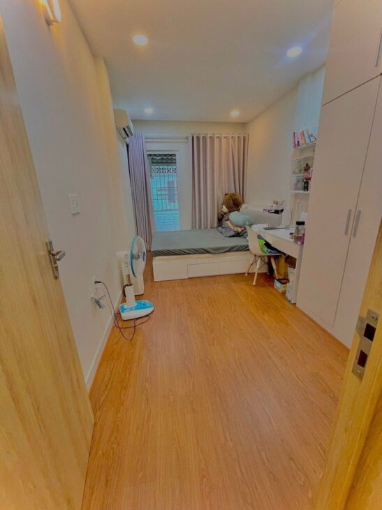 TRUNG TÂM PHÚ NHUẬN CÁCH QUẬN 3 CHỈ 1 CÂY CẦU, 2 CĂN RA MẶT TIỀN, 37M2, 2 TẦNG MỚI ĐẸP LUNG LINH,