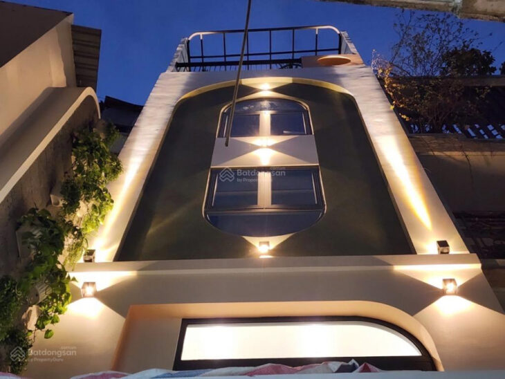 Bán Nhà CHDV trung tâm Q10, dòng tiền 120tr/th, nở hậu, sát mặt tiền, nhỉnh 17tỷ