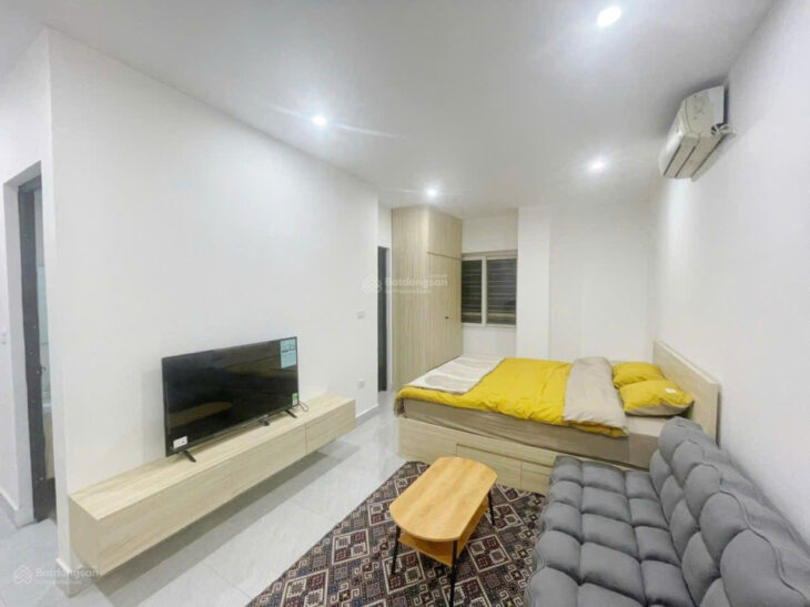 Căn hộ 40m2, full nội thất giá 8 triệu tại Cầu Giấy cần cho thuê, có thể vào ở ngay