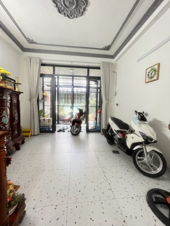 BÁN NHÀ 2 TẤM Ở NGAY – 60M2 – LÝ THÁNH TÔNG TÂN PHÚ – XE HƠI TRÁNH NHAU