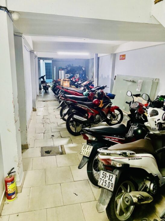 C87 Nhà Mặt Tiền Kinh Doanh Sầm Uất Quận 7 – Thu Nhập 30 Triệu/Tháng – 130m² – Đường Lê Văn Lương