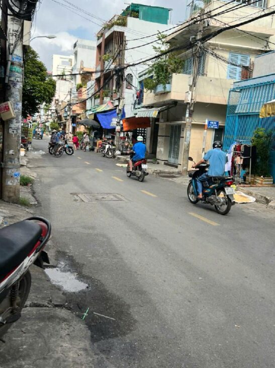 CẦN BÁN GẤP MẶT TIỀN ĐƯỜNG BA ĐÌNH RỘNG 12M, DT 88M2, 2 TẦNG, CHỈ CÒN 9.799 TỶ