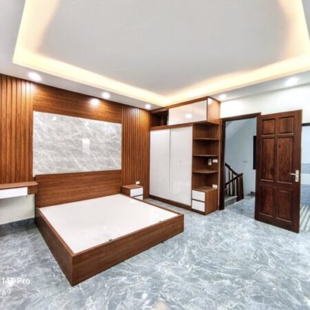 Bán nhà mặt ngõ thông Lê Trọng Tấn – Nhà 5 tầng đẹp, full nội thất, gần Vincom – Giá 7.8 tỷ