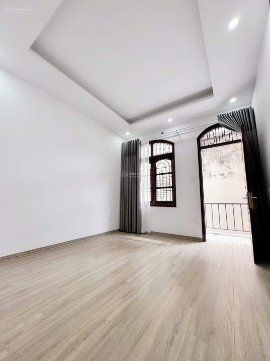 BÁN NHÀ ĐỊNH CÔNG THƯỢNG 48M2 x 4T 5PN Ô TÔ ĐỖ CỔNG FULL NỘI THẤT 9.X TỶ Nhà dân xây