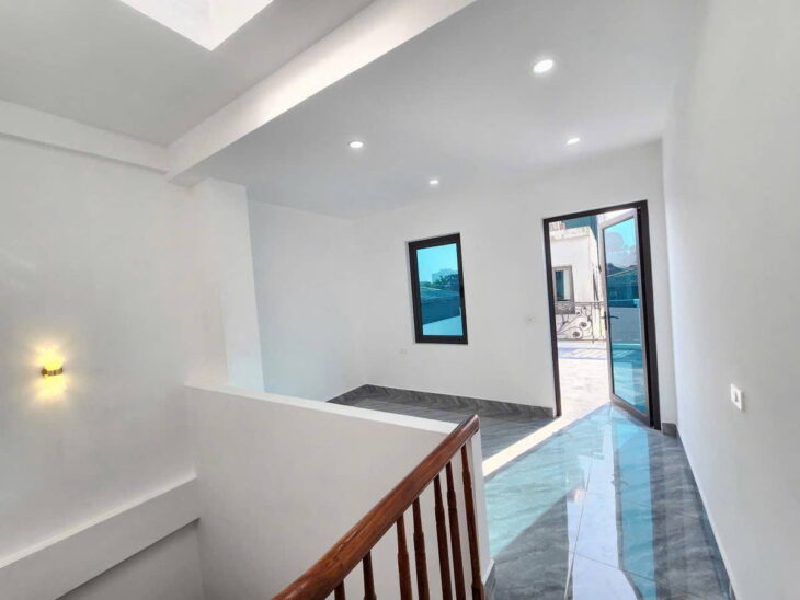 CẤN BÁN NHÀ CHÍNH KINH THANH XUÂN,32Mx5T,NGÕ NÔNG,GẦN PHỐ,NHÀ MỚI Ở LUÔN.