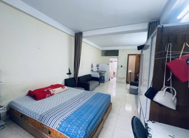 BÁN NHÀ HOÀNG QUỐC VIỆT, HAI THOÁNG, Ô TÔ ĐỖ GẦN – 39M2 x 5T, 7.79 TỶ