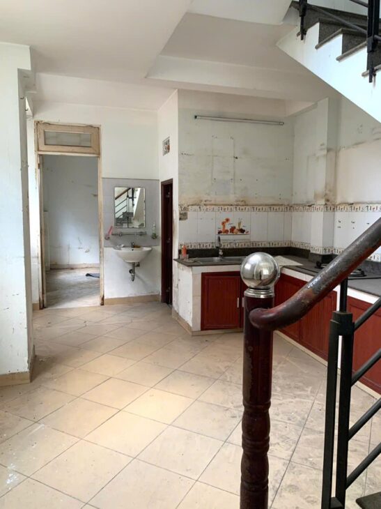 GIÁ MỀM – HẺM XE HƠI – 76M2 – 5 TẦNG – KẾ QUẬN 1 – BÌNH THẠNH NHỈNH 8 TỶ