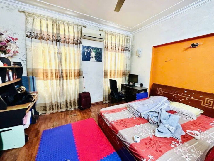 BÁN NHÀ ÂU CƠ, TÂY HỒ. 60M2 4 TẦNG MT 5M GIÁ 15 TỶ- NGÕ THÔNG -OTO NHÀ DÂN XÂY CHẮC CHẮN VÔ CÙNG.