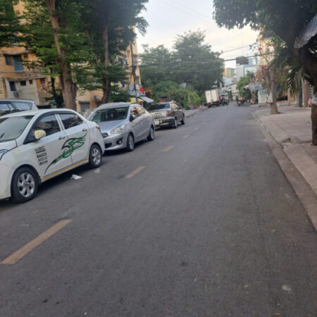 NHÀ 4 TẦNG ĐẸP – MẶT TIỀN BÙI MINH TRỰC – NGANG 4.5M – SÁT CÔNG VIÊN – NHỈNH 9 TỶ