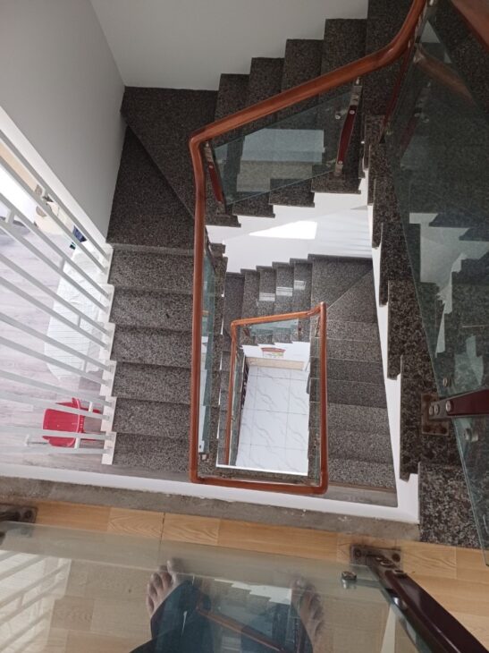 # MT đường 5.5m Châu Thượng Văn, gần Chợ Hoà Cường, 66m2 3 tầng sạch đẹp, 5.x tỷ