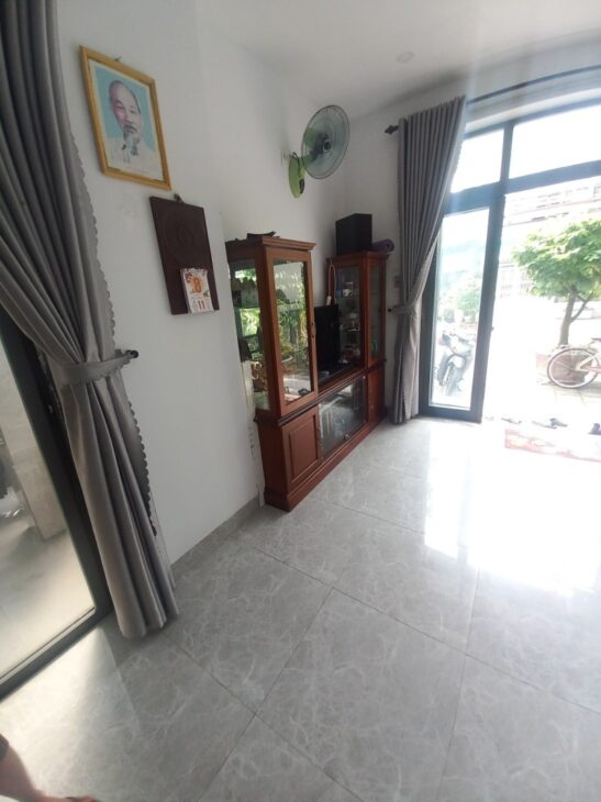 # Góc 2 Mặt tiền đường 5.5m Khuê Trung gần Nguyễn Hữu Thọ, 90m2, 3 tầng KD, ~30tr/th