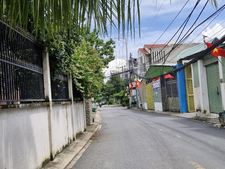 Bán đất Lê Văn Việt, Tăng Nhơn Phú B, Quận 9 , HXH, 1000m2, giá chỉ 17 Tỷ TL