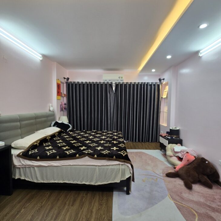 Chỉ 10 Tỷ có nhà sd 52m2 6 Tầng, Vị Trí VIP Dương Quàng Hàm Ở Nhà Đẹp – Ngõ Thẳng, Gần Oto