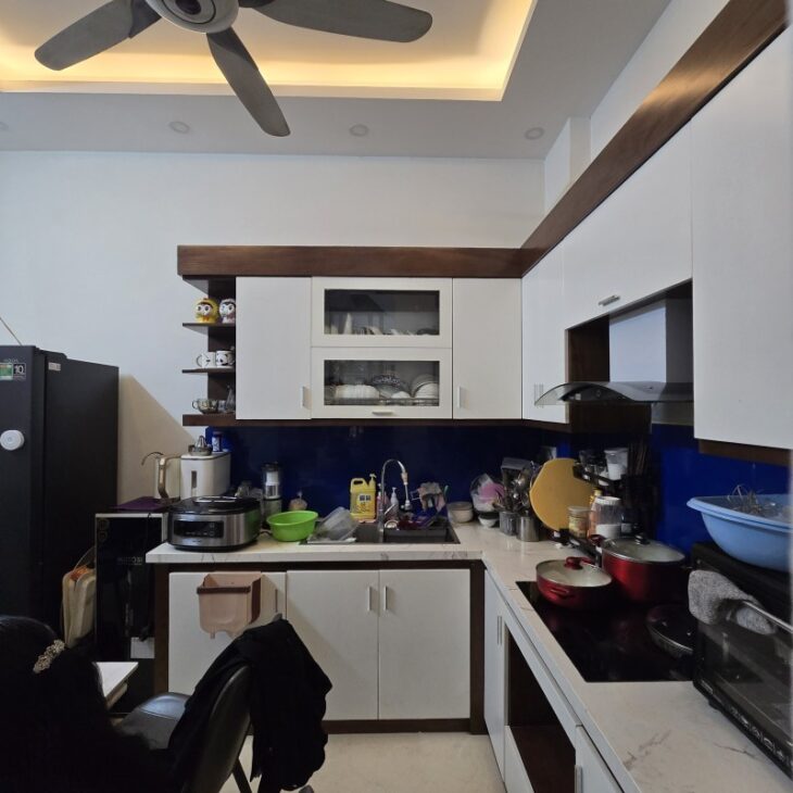 Chỉ 10 Tỷ có nhà sd 52m2 6 Tầng, Vị Trí VIP Dương Quàng Hàm Ở Nhà Đẹp – Ngõ Thẳng, Gần Oto